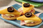 Ham_and_Cheddar_Snacks